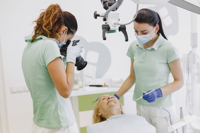 מה חשוב אחרי קבלת שיניים זמניות עד לקבלת הקבועות